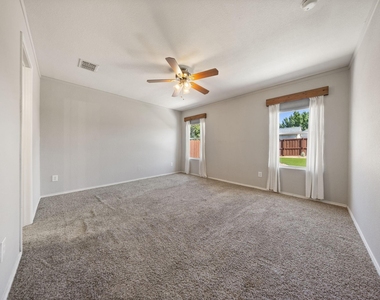 1110 Antoinette Drive - Photo Thumbnail 13