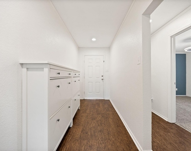 1110 Antoinette Drive - Photo Thumbnail 22
