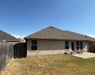 2805 Bird Creek Court - Photo Thumbnail 25
