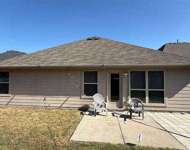 2805 Bird Creek Court - Photo Thumbnail 24