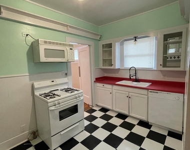 2257 College Avenue - Photo Thumbnail 21