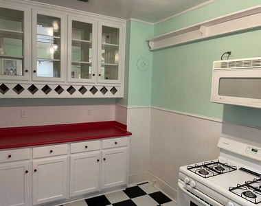 2257 College Avenue - Photo Thumbnail 18