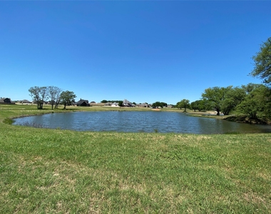 592 Lydia Lane - Photo Thumbnail 34
