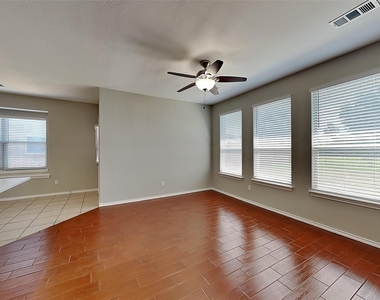 3848 Brandywine Lane - Photo Thumbnail 2