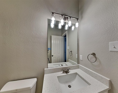 3848 Brandywine Lane - Photo Thumbnail 14