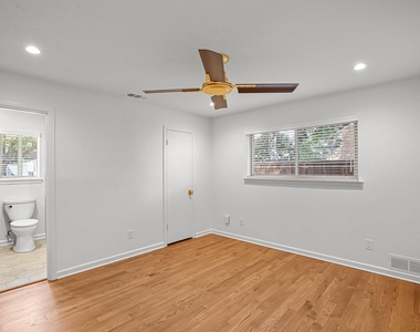 4452 Hockaday Drive - Photo Thumbnail 25