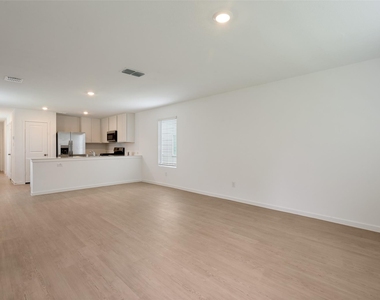 12104 Steeplechase Drive - Photo Thumbnail 11