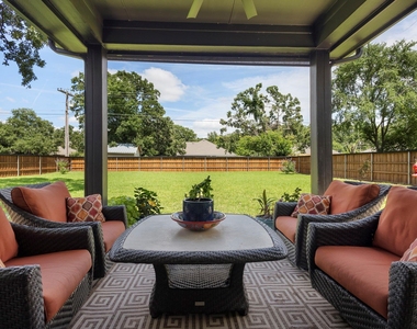 114 Garrett Lane - Photo Thumbnail 9