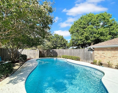 2409 Glen Morris Road - Photo Thumbnail 28