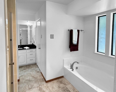 2409 Glen Morris Road - Photo Thumbnail 19