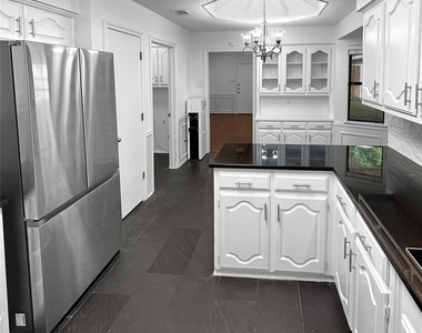 2409 Glen Morris Road - Photo Thumbnail 13