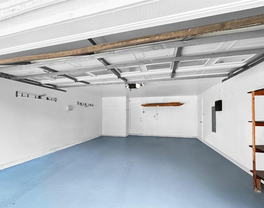 2409 Glen Morris Road - Photo Thumbnail 27