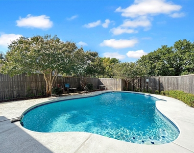2409 Glen Morris Road - Photo Thumbnail 29
