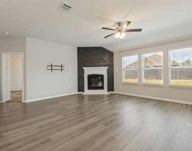 314 Gatecrest Drive - Photo Thumbnail 10