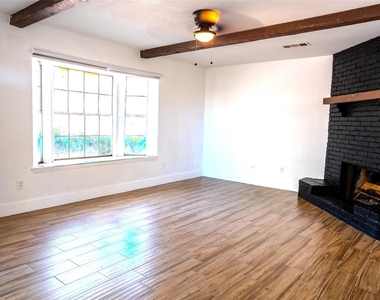 2904 S Fielder Road - Photo Thumbnail 1