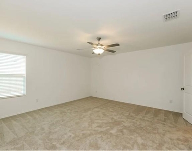 4001 Mountain Meadow Road - Photo Thumbnail 5