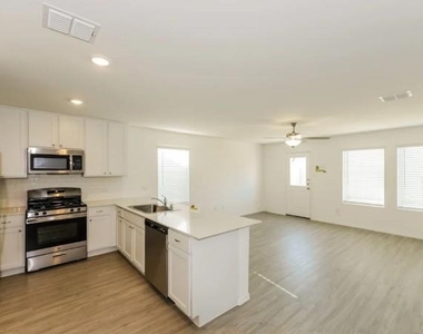 4001 Mountain Meadow Road - Photo Thumbnail 3