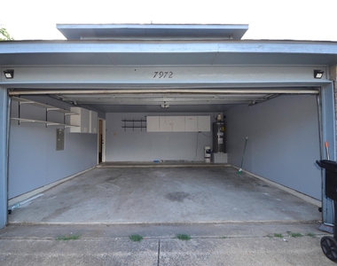 7972 Roundtable Road - Photo Thumbnail 21