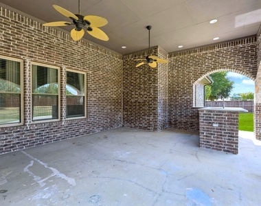 1012 Mallard Way - Photo Thumbnail 32