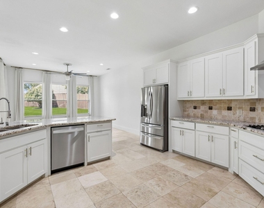 1012 Mallard Way - Photo Thumbnail 14