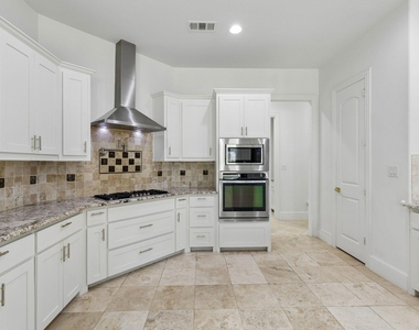 1012 Mallard Way - Photo Thumbnail 13