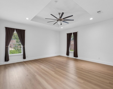 1012 Mallard Way - Photo Thumbnail 17