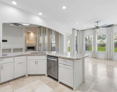 1012 Mallard Way - Photo Thumbnail 11