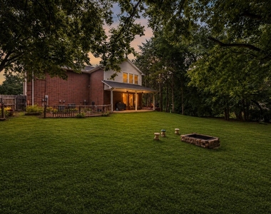 7030 Pecan Creek Circle - Photo Thumbnail 27