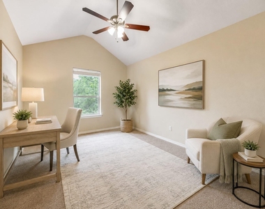 7030 Pecan Creek Circle - Photo Thumbnail 19
