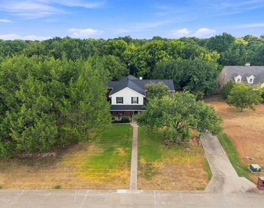 7030 Pecan Creek Circle - Photo Thumbnail 32
