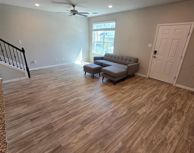 1215 Goliad Drive - Photo Thumbnail 1