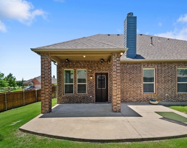 913 Lampassas Trail - Photo Thumbnail 35
