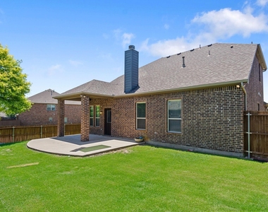 913 Lampassas Trail - Photo Thumbnail 34