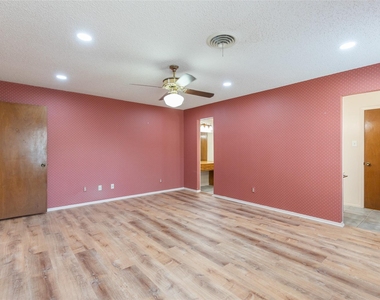 2025 Lytle Trail - Photo Thumbnail 17