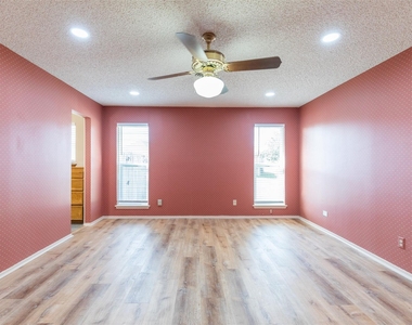 2025 Lytle Trail - Photo Thumbnail 16
