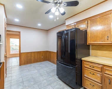 2025 Lytle Trail - Photo Thumbnail 13