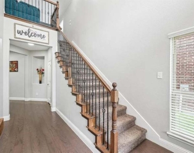 9920 Prairie Dog Lane - Photo Thumbnail 1