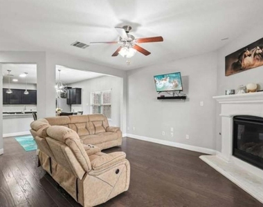 9920 Prairie Dog Lane - Photo Thumbnail 8