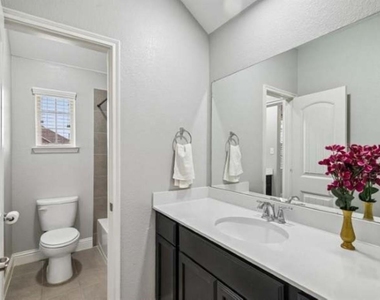 9920 Prairie Dog Lane - Photo Thumbnail 17