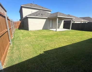 1350 Eldridge Pond Street - Photo Thumbnail 29