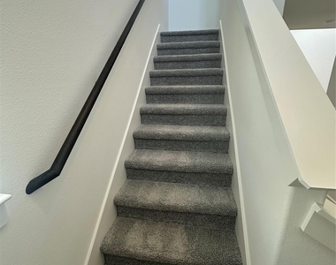 1350 Eldridge Pond Street - Photo Thumbnail 25