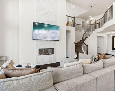 7618 Kiowana Court - Photo Thumbnail 3