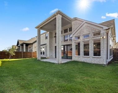 7618 Kiowana Court - Photo Thumbnail 25