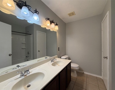 12908 Cedar Hollow Drive - Photo Thumbnail 35