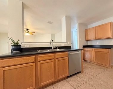 12908 Cedar Hollow Drive - Photo Thumbnail 6
