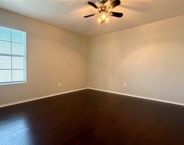 12908 Cedar Hollow Drive - Photo Thumbnail 28