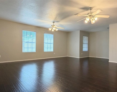12908 Cedar Hollow Drive - Photo Thumbnail 22