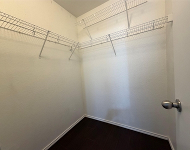 12908 Cedar Hollow Drive - Photo Thumbnail 26