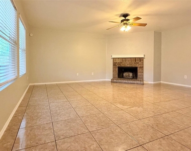 12908 Cedar Hollow Drive - Photo Thumbnail 4