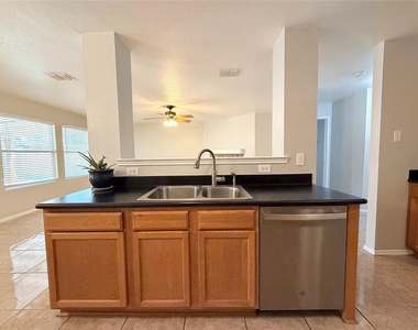 12908 Cedar Hollow Drive - Photo Thumbnail 8